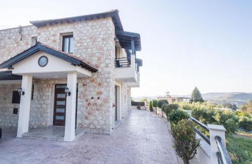 Stroumpi House | Anesis House