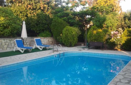 Peyia Town House | Anna Maria