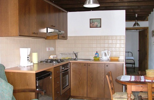 Episkopi Apartment | Anoi - 1-bedroom country house.