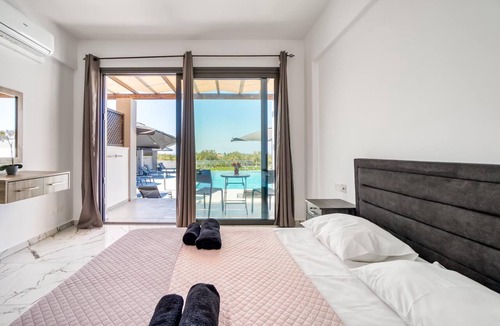 Peyia Town Apartment | Antesia Coral Bay Resort Double room No.7