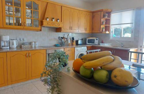 Chlorakas Apartment | Apartment ∙ 2 bedrooms ∙ 5 guests