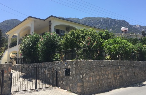 Karavas Apartment | Apartment In Lapta Villa With Private Pool And Fabulous Mountain Views