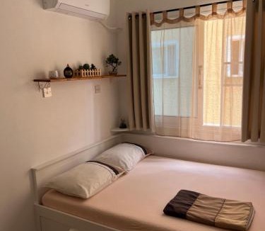 Chlorakas Apartment | Apartment in residential complex with pool