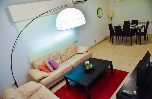 Agios Tychon Apartment | Apartment Near 4 Seasons Hotel Beach
