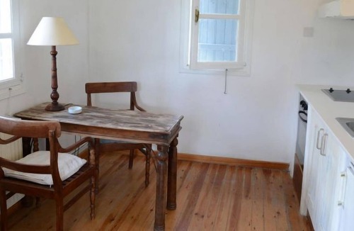 Tochni Apartment | Apartment Vasilikos House in Tochni - 2 persons, 1 bedrooms