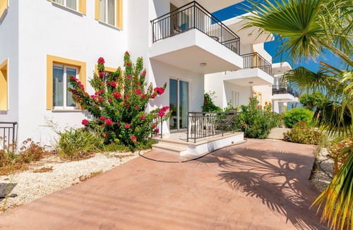 Latchi Apartment | Apartment With Panoramic Views On The Edge Of A Peaceful Village