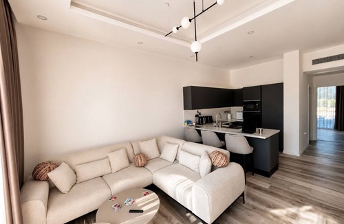 Karsiyaka Apartment | Apartment with Sea View and Resort Facilities