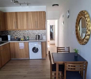 Chlorakas Apartment | Apartment with sea view!