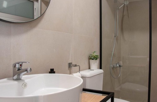 Historical Center Apartment | Aphrodite by the sea 2.0