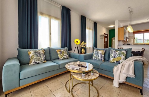 Paphos Apartment | Aphrodites Pearl luxury 3 bed apartment