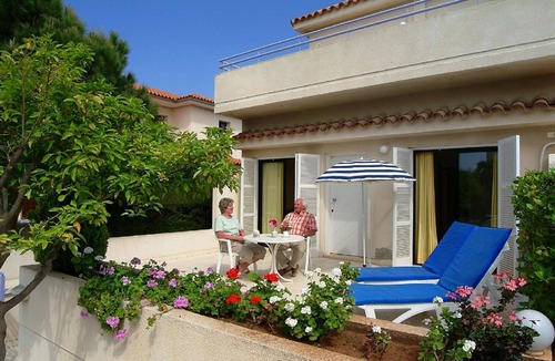 Pyla Apartment | Apt 2, Near The Beach,1 bedroom, private veranda, easy travel Agia Napa Protaras