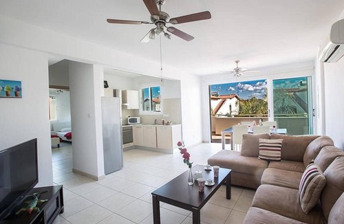 Pernera Apartment | Apt Faye, Beautiful 2bdr Pernera Apartment