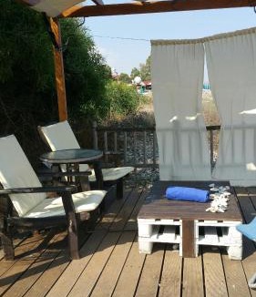Oroklini Apartment | Aquarian Beachfront Apartment