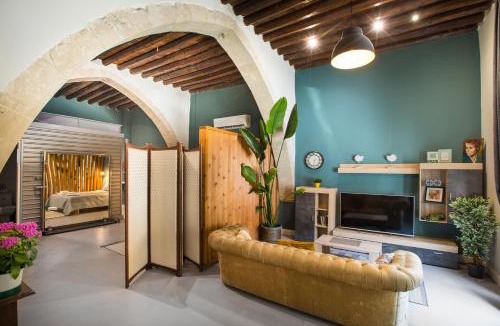 Old Town of Limassol House | Atelier Residences by Sweet Keys