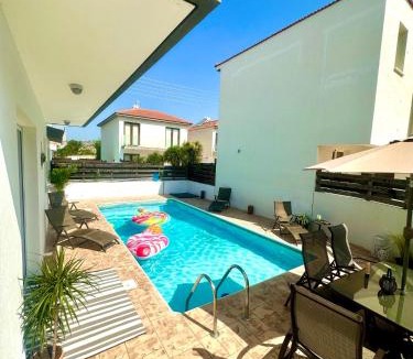 Larnaca Villa | Athena Villa
