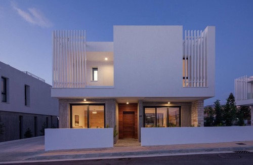 Emba Villa | Avalon 1 Villa 19 - Three Bedroom Villa, Sleeps 6