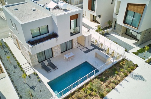 Emba Villa | Avalon Gardens Villa 43