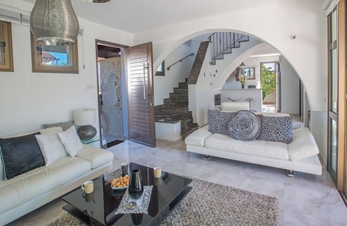 Ayia Thekla Villa | Ayia Napa Kymma Villa KY23 - a villa that sleeps 6 guests in 3 bedrooms