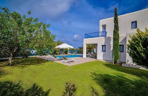 Agios Georgios Pegeias House | Azzurro Holiday Villas