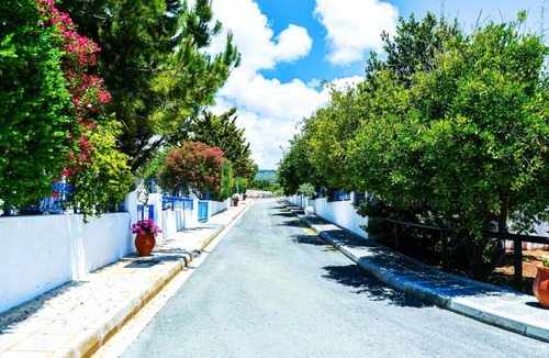 Agios Georgios Pegeias Apartment | Azzurro Holiday Villas Πέγεια