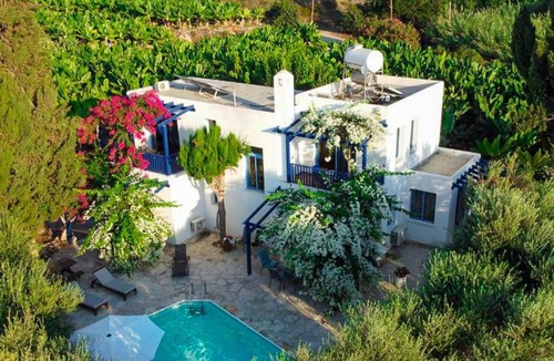 Kissonerga Villa | Banana Sunset Villas