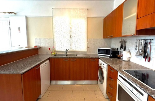 Historical Center Apartment | Bayview Terraces – Cozy 1BR Haven