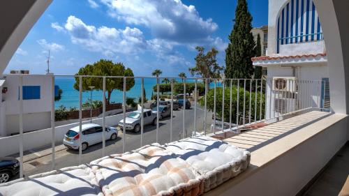 Pissouri Apartment | Beachfront Bliss