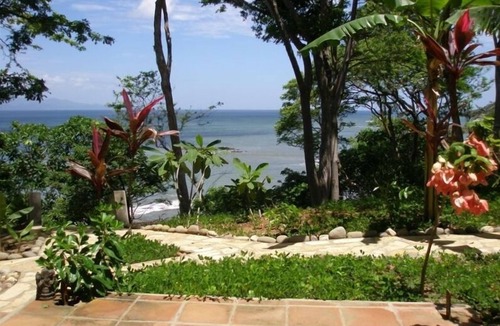 San Juan del Sur Villa | Beachfront Secluded Paradise with Pool Overlooking the Ocean.