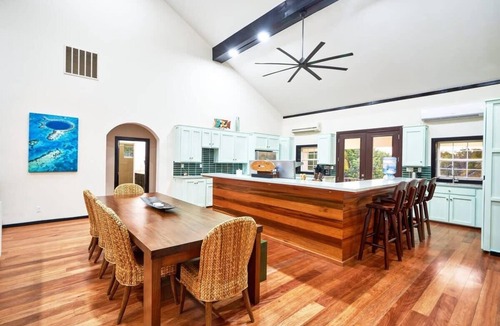 San Pedro House | Beachfront Villa with Long Private Pier and Pool!