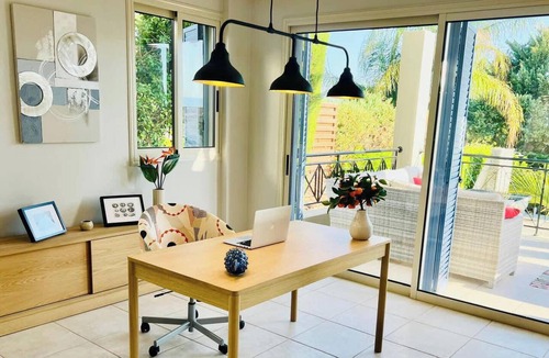 Neo Chorio House | Beachside 5-Bed Villa with Private Pool