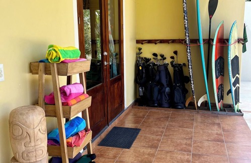 Playa Colorado House | BEACHSIDE dream CASA KON TIKI 4bd/5ba /Hacienda Iguana
