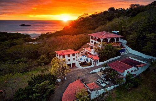 Playa Marsella Villa | Beachside stay at Villa ViYarte