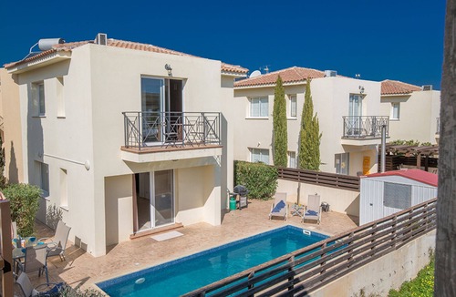 Pernera Villa | Beautiful 5 Star Holiday Villa in a Prime Location in Protaras