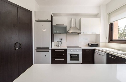 Universal Apartment | Beautiful Apartment with stunning sea views in Paphos!