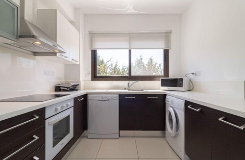 Universal Apartment | Beautiful Apartment with stunning sea views in Paphos!