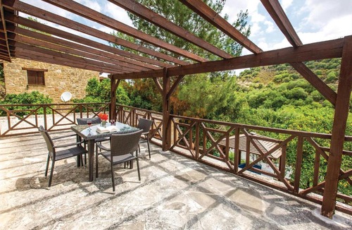 Miliou House | Beautiful home in Miliou Paphos with 3 Bedrooms, Outdoor swimming pool and Swimming pool