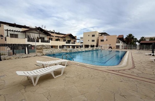 Kiti Apartment | Beautiful Stay Near the Beach