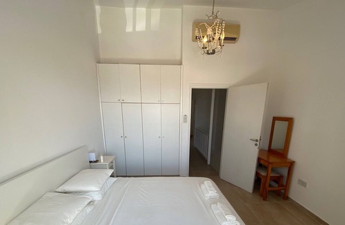 Chlorakas House | Bella Vista Seaview Town House with Pool - Paphos