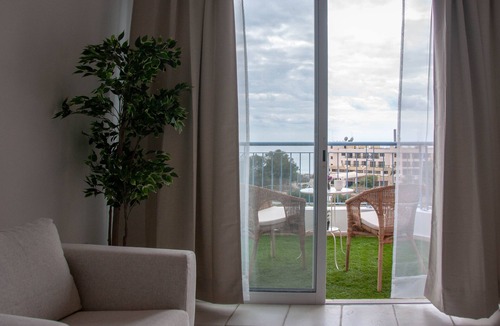 Paphos Apartment | Best apartment in Paphos ★ 1 minute from beach ★ Renovated!
