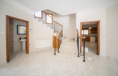 Pyla Villa | Blue Pearl Villa - 6 Bedroom with Pool