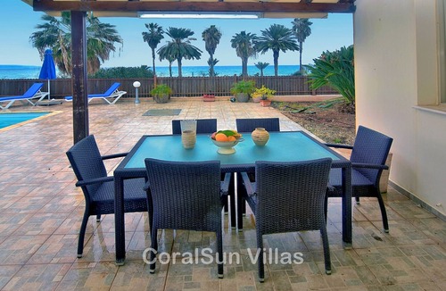 Argaka Villa | BLUE SEA - 1st Line Gorgeous Villa, Large Pool, Near to Amenities Polis Paphos