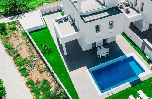 Ayia Napa Villa | Brand new 3 BR Villa with pool near Nissi beach!