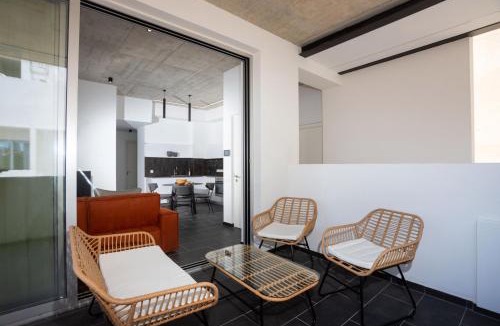 Historical Center Apartment | Bridge House 202-2BR Modern Apartment