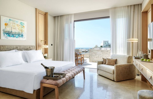 Peyia Town Hotel | Cap St Georges Hotel & Resort