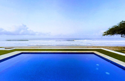 Playa Colorado House | Captiva: Hacienda Iguana's Premier Surf-front Home (7br, 8ba, full deluxe)