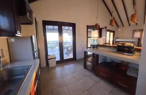 Salinas Grandes House | Casa Amarilla & Pool at Playa Tesoro