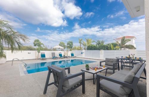 Cape Greko Villa | Casa de Nicole