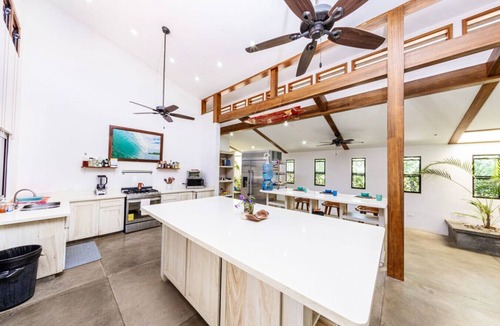 Playa Colorado House | Casa Lia Rose - Steps from the Beach!