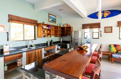San Juan del Sur Apartment | Casa Paraíso - Top Floor, Stunning Views of Playa Maderas, Walk to Surf