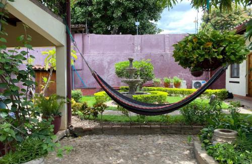 Leon Hostel | Casa Riverstone